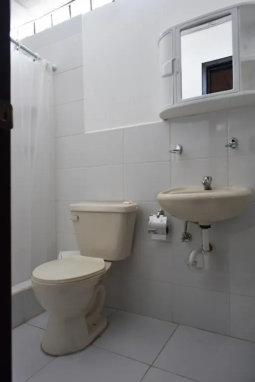Hostal Noches De كويتو 2*,  الإكوادور