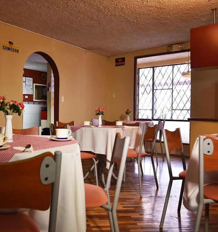 Hostal Noches De كويتو 2*,  الإكوادور