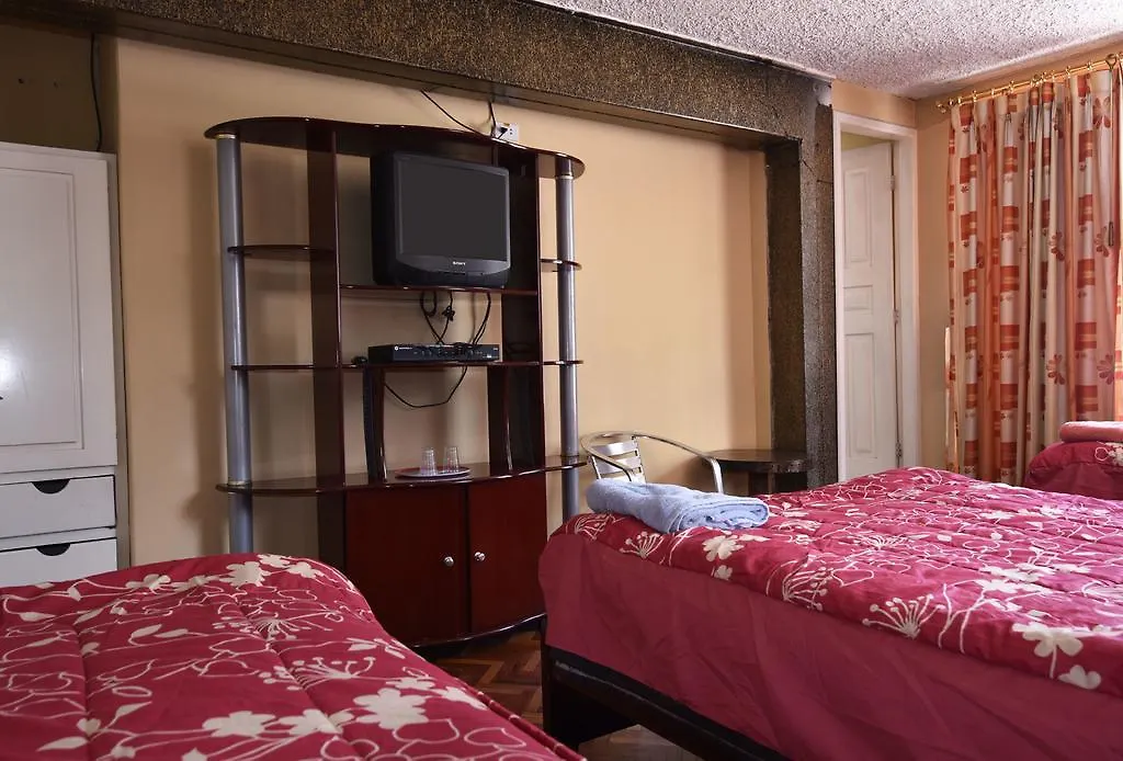 מלון Hostal Noches De קיטו