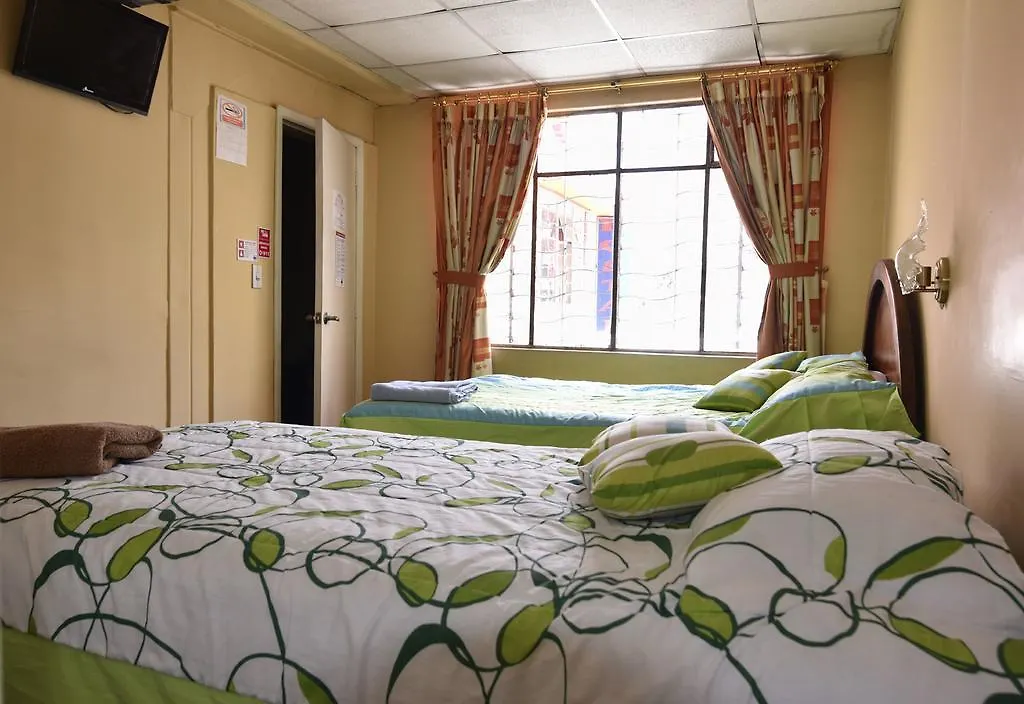 Hostal Noches De קיטו